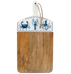 Bring beach vibes to your kitchen with the 50cm Sealife Enamel Coastal Chop Board.