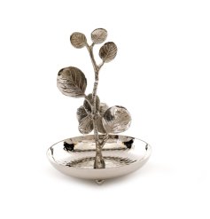 Display your treasured accessories beautifully on this stylish 17x12 Silver Jewellery Stand.