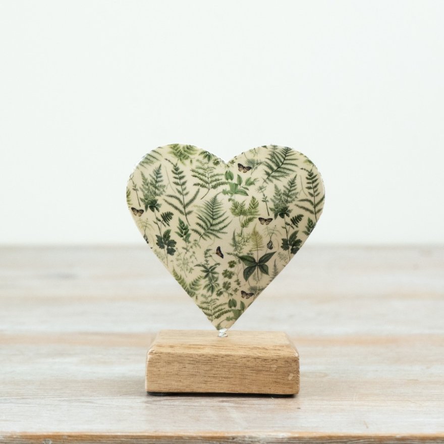 Botanical Heart-Shaped Base, 12cm