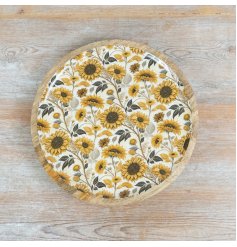 Brighten your spring table with this charming natural wood plate