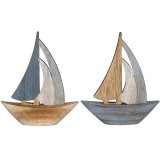 Bring the seaside home with this lightweight paulownia wood Boat Deco