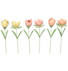 Add a touch of natural charm with these stunning flower stake