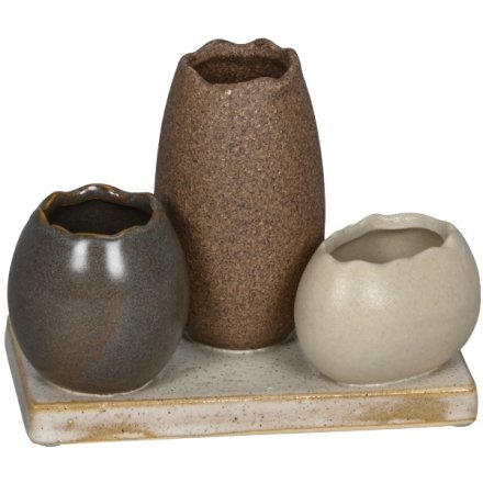 3 Vase on Mount, 13.5cm 