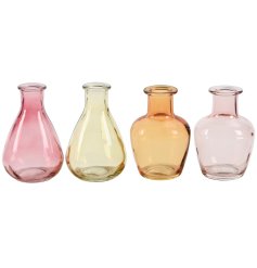 Add a touch of elegance to your home with the Sprayed Glass Posey Vase