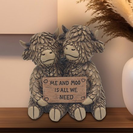 Celebrate friendship with the charming Highland Hughie Me & Moo ornament