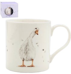 Stylish duck mug in a gift box—perfect for gifting.