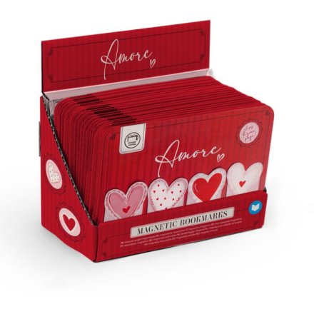 Add charm to your reading with the Amore Heart Magnetic Bookmark Set 