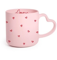 Enjoy every sip with the Amore Heart Porcelain Mug—where elegance meets romance in each cup.