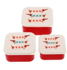 a charming set of 3 snack boxes 