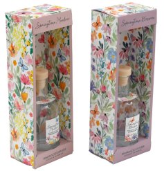 Bring the fresh, floral scents of spring into your home with the elegant 200ml Spring Time Diffuser