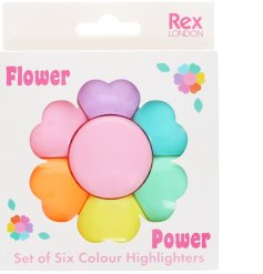 Glow naturally with the Flower Power Highlighter Set 