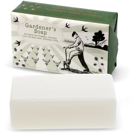 Enjoy the pure, refreshing clean of Gardener's Soap Bar 200g for a natural touch.