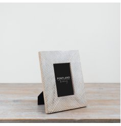 a stunning stripped picture frame 