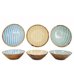 Brighten your table with this Soleil Enamel Bowl