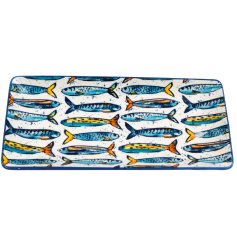 Present your favorite sardines with flair using this stylish serving dish.