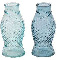 Stylish fish vase ideal for showcasing small flower arrangements.