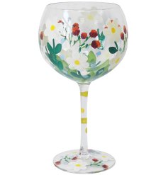Essential gin glass for every enthusiast