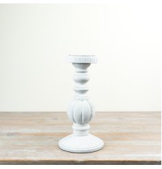 Rustic whitewashed design ideal for a cosy and serene ambiance