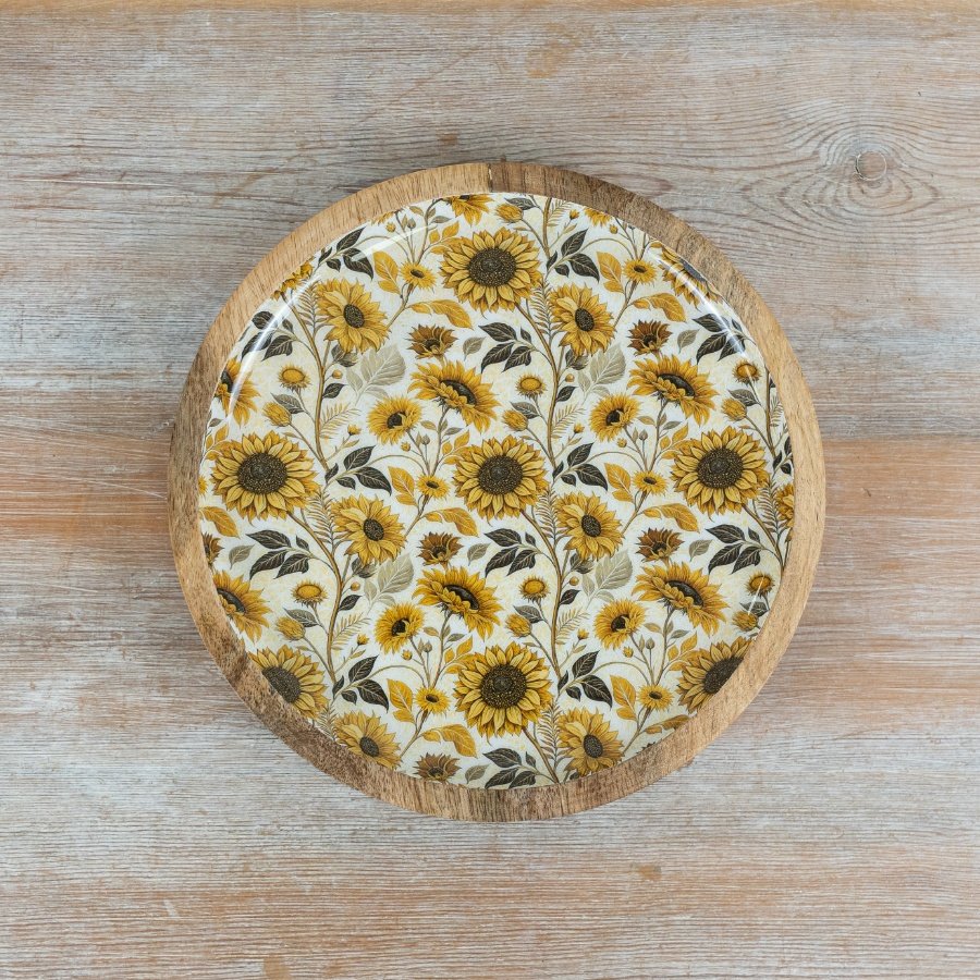 Brighten your space with this charming wooden sunflower decorative plate.