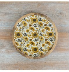 Brighten your space with this charming Wood Sunflower Decorative Plate.