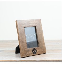 Adorable photo frame featuring a charming paw print motif.