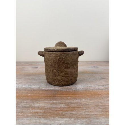 Add a touch of understated elegance to your space with this minimalist cement pot vase set