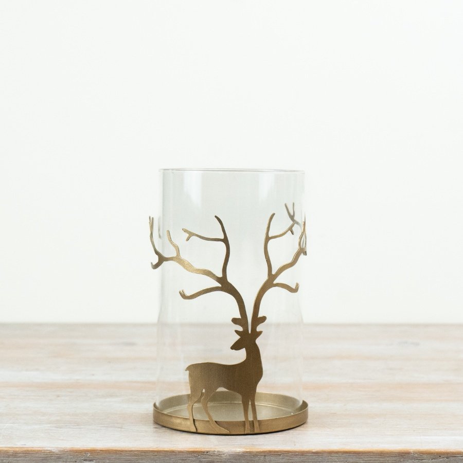 A bold seasonal piece perfect for festive and country-inspired style collections.