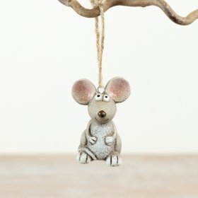 Bring charm to your space with this cute polyresin mouse decoration featuring a handy hanger.