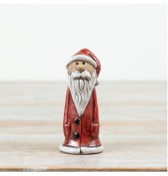 Bring classic festive charm to your seasonal range with this traditional ceramic Santa decoration.