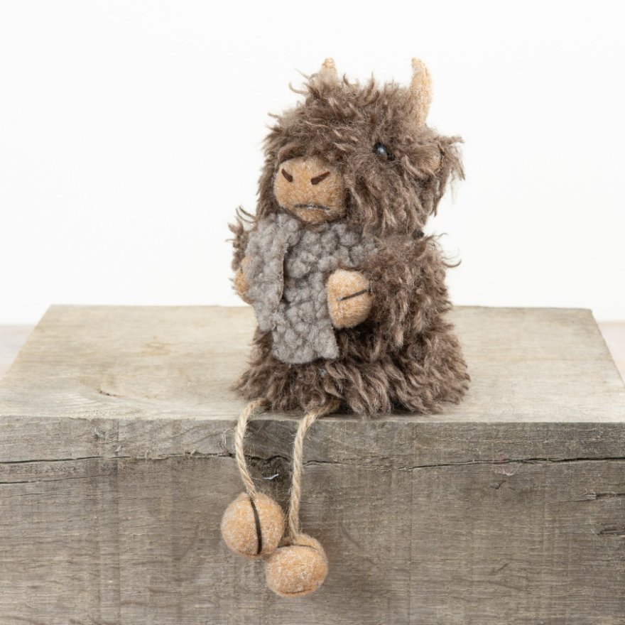 Highland Cow Shelf Sitter, 17cm