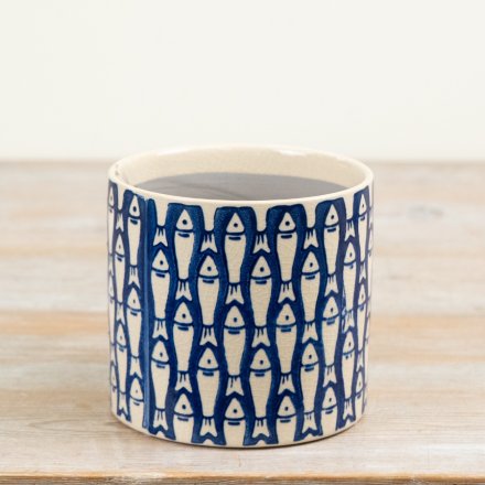 Add a touch of elegance to your space with this Blue Pattern Planter