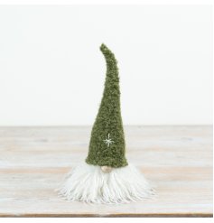 Add a subtle Scandinavian influence to festive ranges with this charming standing gonk decoration