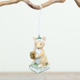 Endearing classic mouse on a book ornament ideal for adding cosy charm to any room