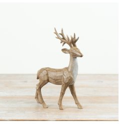 A 26.5cm resin stag featuring a carved wood-effect finish with faceted detailing.