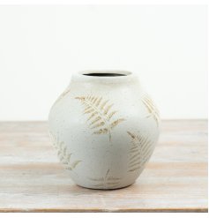 Stylish ceramic vase ideal for displaying fresh or dried blooms.