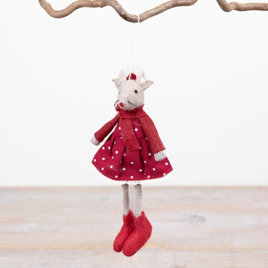 Add a charming handcrafted touch to festive displays with this delightful felt mouse hanging decoration.
