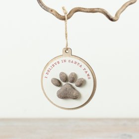 Bring holiday joy with this adorable 3D "I Believe In Santa Paws" hanging decoration!