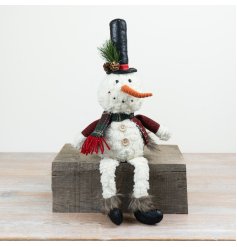 Bring festive cheer with this adorable snowman decoration, perfect for seasonal displays.