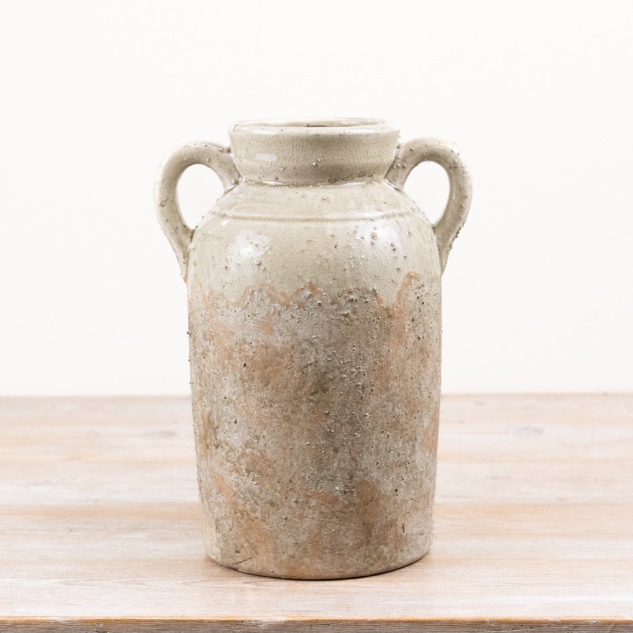 A classic urned shaped flower vase 