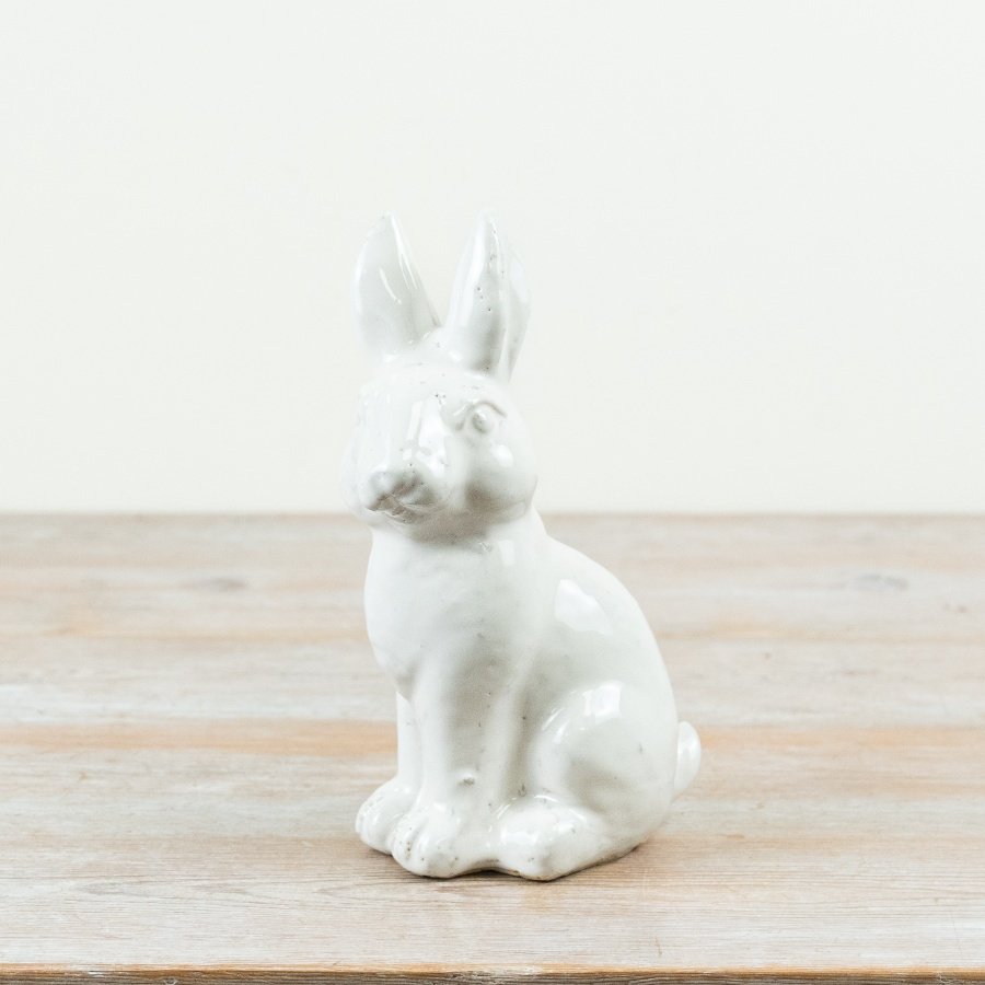 Adorable ceramic bunny ornament for charming home décor.