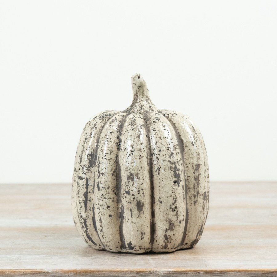 Bring cozy fall vibes to your space with this stylish pumpkin decor.