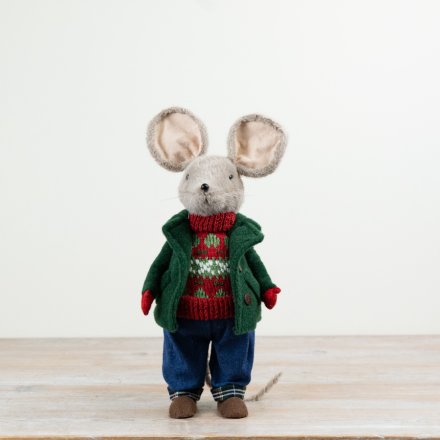 This charming felt mouse, dressed in miniature dungarees, adds a cozy countryside touch to any space