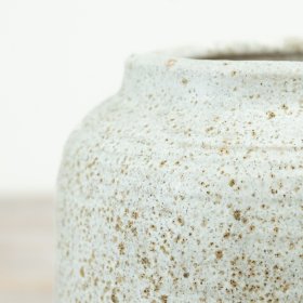 a natural tone 