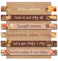 Celebrate autumn’s charm with these 25cm wooden plaques