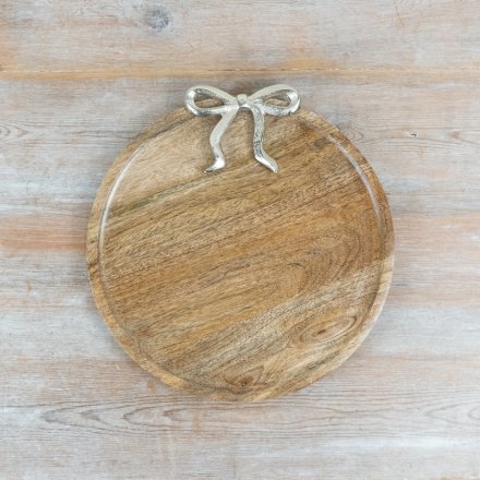 Chic tray featuring a graceful bow detail for a touch of elegance.