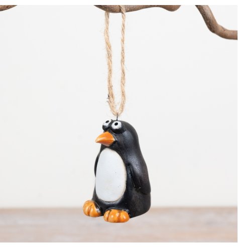 6cm ceramic penguin ornament from the Rosy Eyes range