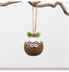 Bring warm, festive charm to your holiday with this classic Christmas pudding tree ornament.