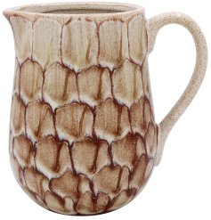 Bring vintage elegance to your décor with our shiny Tortoise Shell Flower Vase.