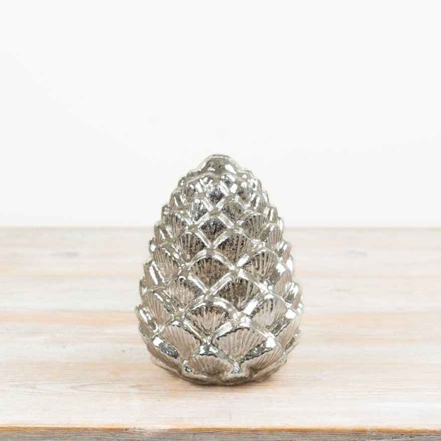 Light Up Pinecone, 15.5cm 