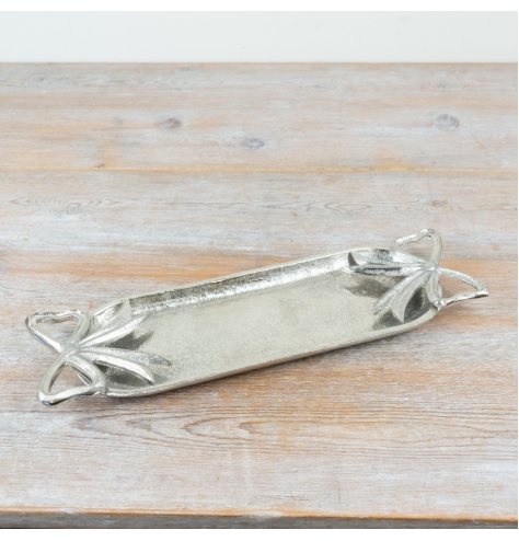 Aluminium candle tray with durable elegance and modern minimalist design for a sleek finish.